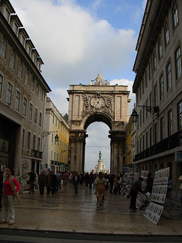Portugal_Lisboa_main_street_Entry01